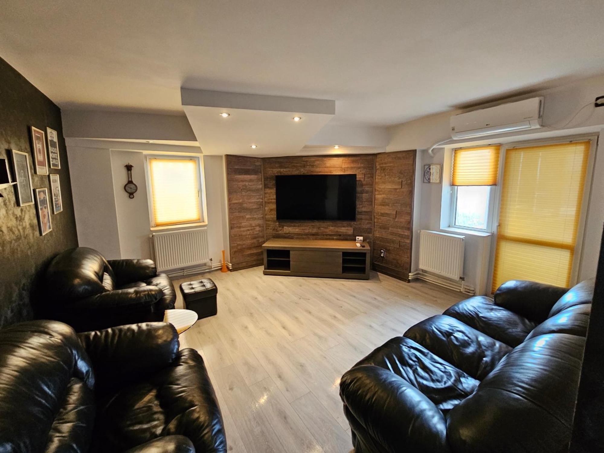 Apartment Oscar